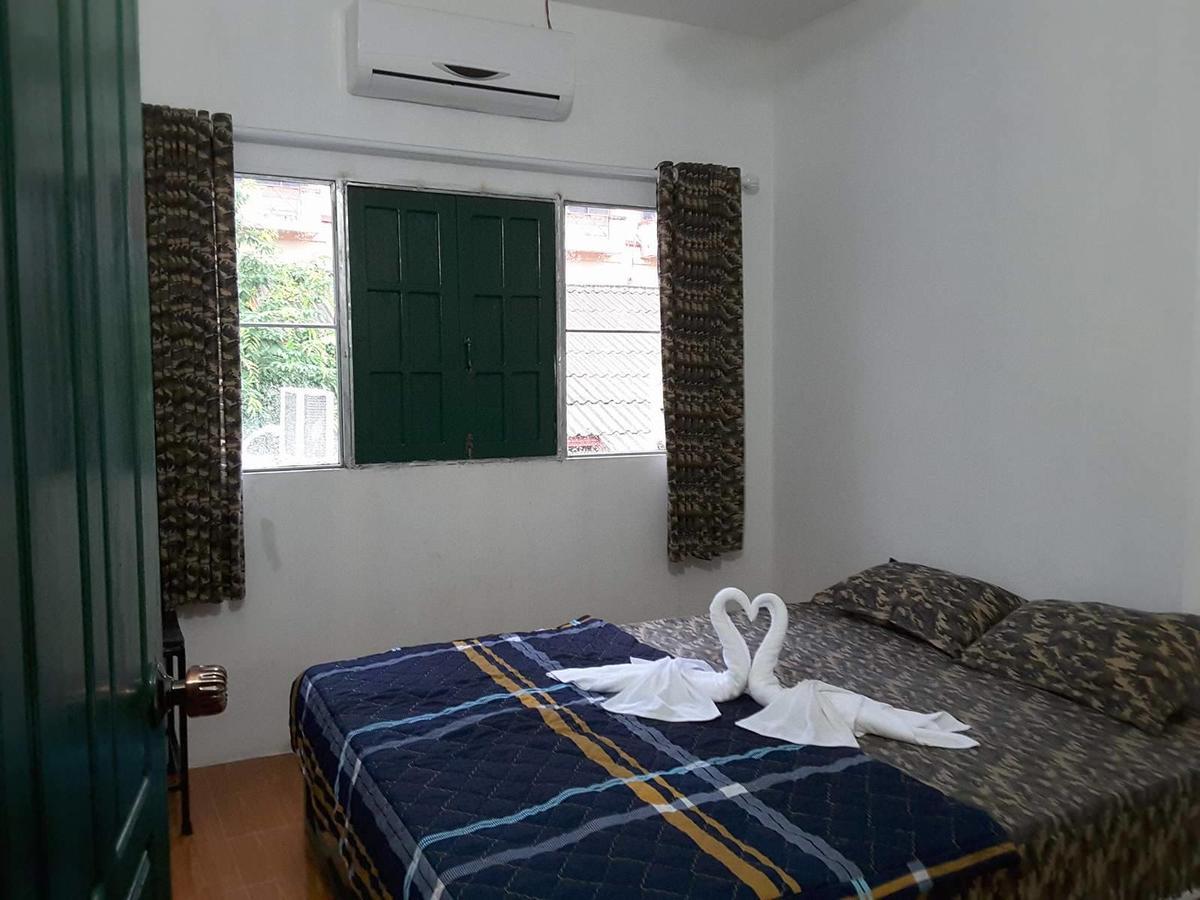 Army Barracks Guesthouse Vang Vieng Exterior foto