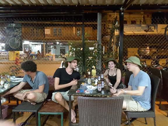 Army Barracks Guesthouse Vang Vieng Exterior foto